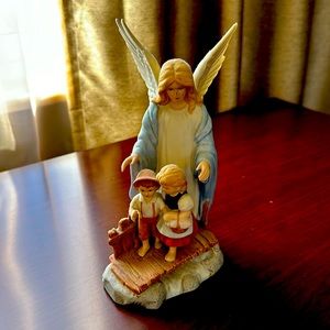 Porcelain guardian angel. Home Interiors. No chips.